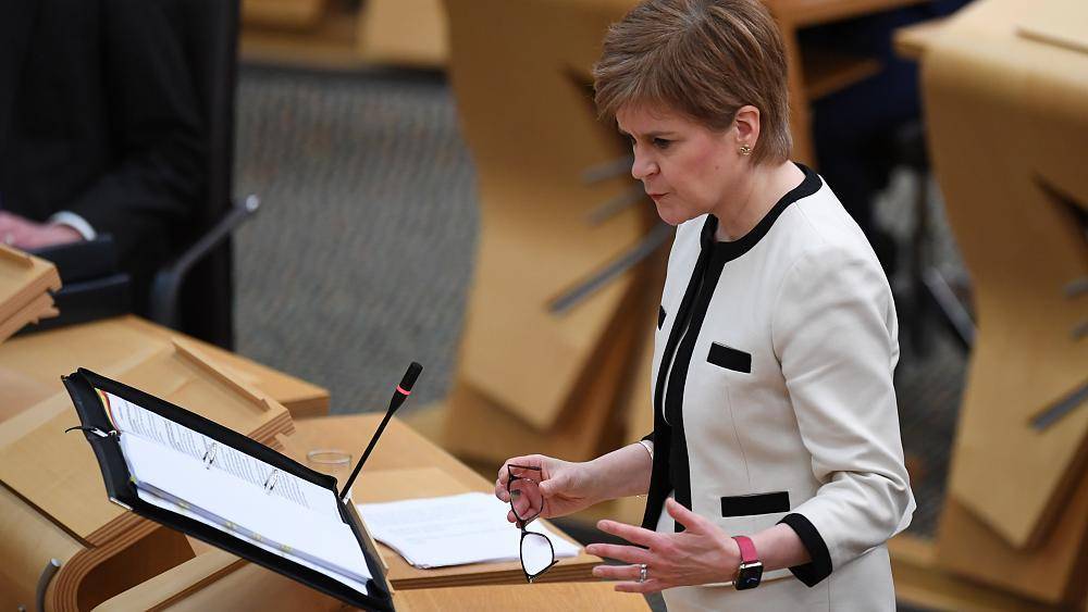 "Право выбора": Никола Стерджен намерена добиваться нового референдума о независимости Шотландии