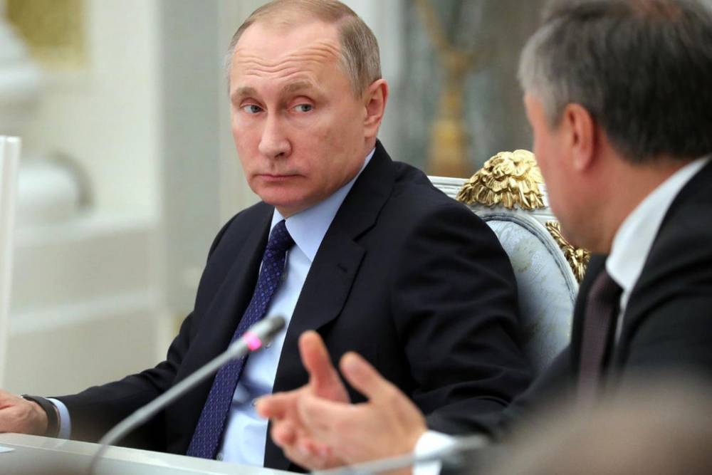 В Кремле рассказали, жители каких регионов не доверяют своим губернаторам