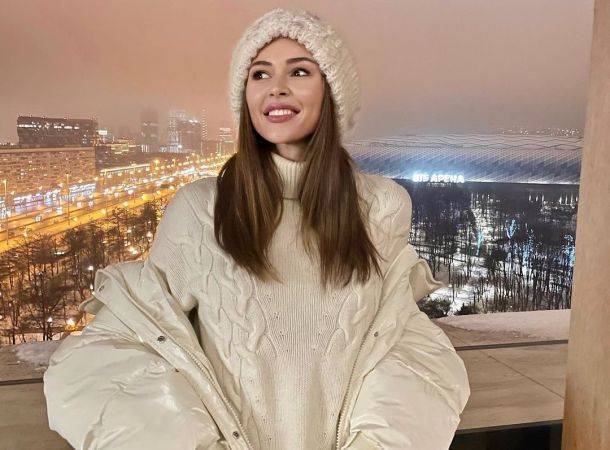 Дочь Анастасии Заворотнюк планирует уехать за границу
