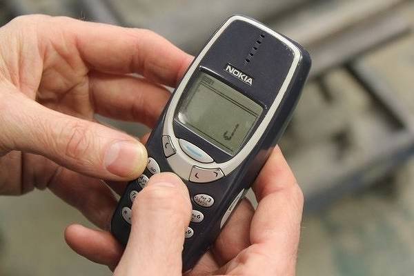 Легендарный телефон Nokia едва не убил подростка