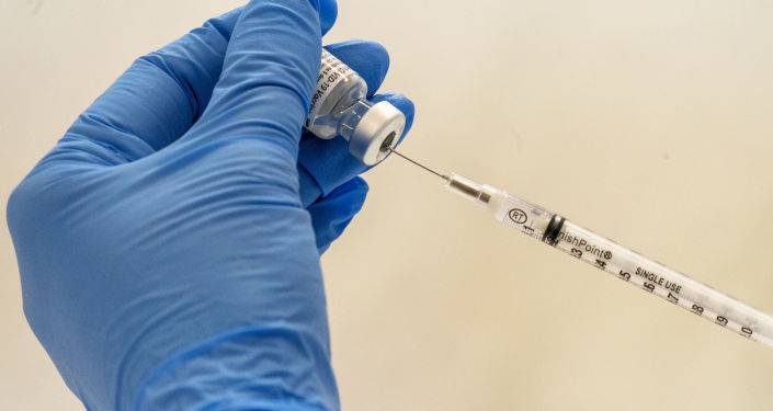 Только вакцина, одобренная ВОЗ – парламент Грузии поддерживает план вакцинации населения