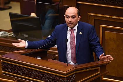 Армянский депутат устроил акцию протеста в ПАСЕ