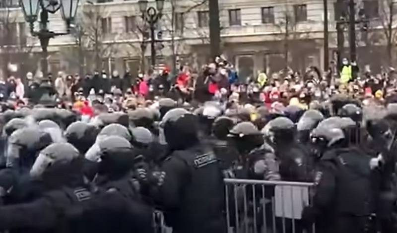 После протестной акции 23 января в Москве арестовали 30 человек