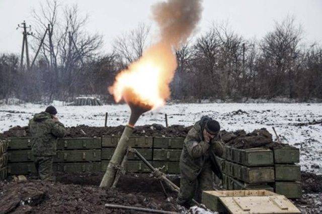 Террористы «ДНР» устроили мощный обстрел с окраин Ясиноватой