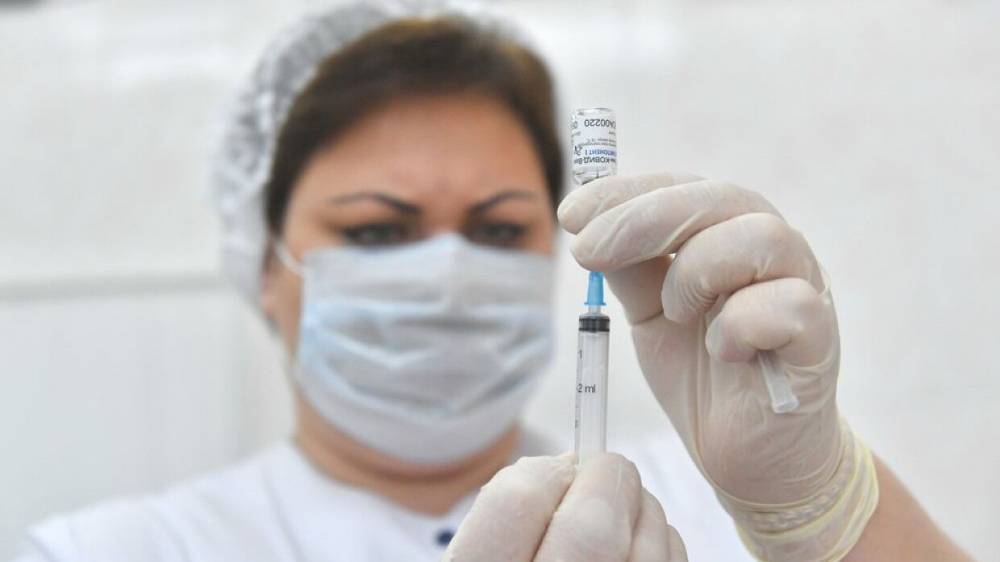 Российскую вакцину от COVID-19 зарегистрируют более чем в 25 странах