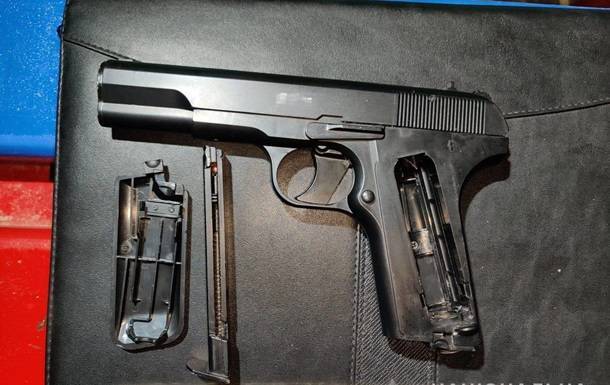 В Измаиле подросток обстрелял из пистолета двух сверстников