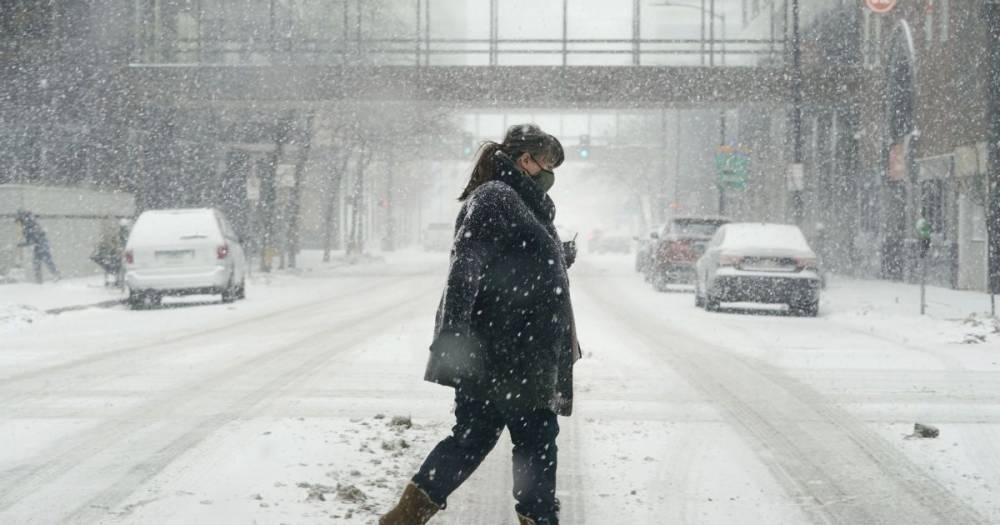 Одессу заметает снегом: осадки будут продолжаться более суток