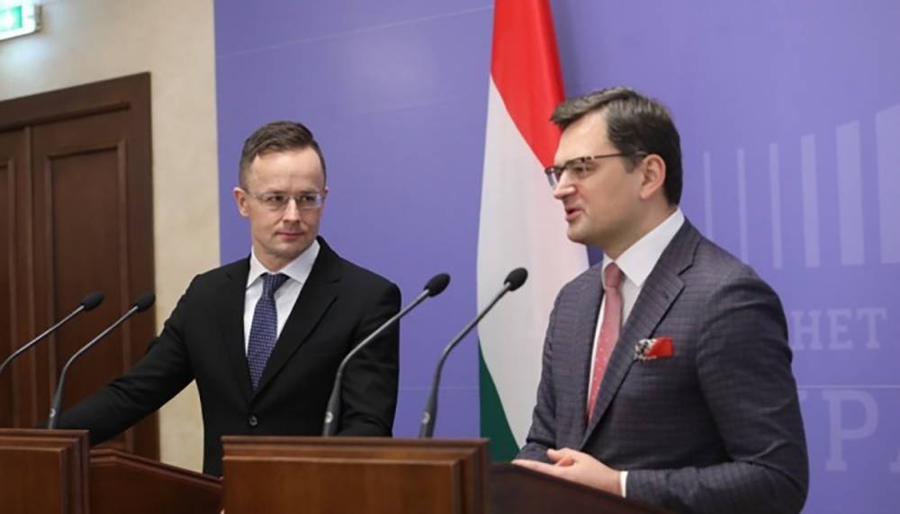 Кулеба встретился с главой МИД Венгрии: о чем удалось договориться