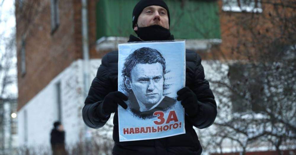 Министры стран G7 призвали РФ освободить Навального и напомнили о деле об отравлении оппозиционера
