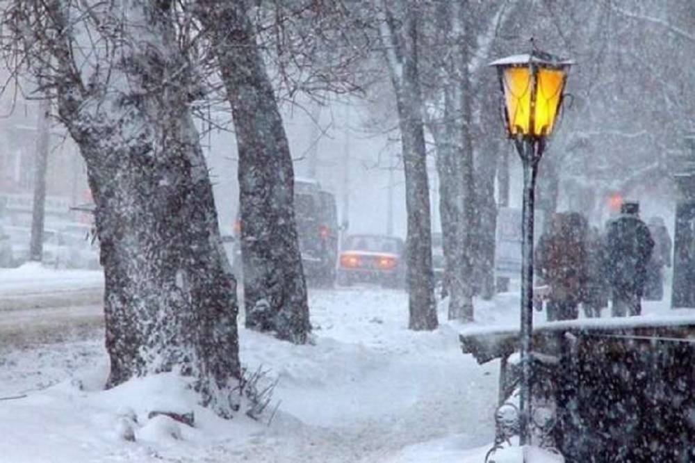 Непогода в Украине набирает обороты: впервые за 2 года объявили красный уровень опасности