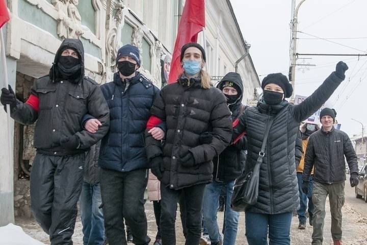 Пользователи соцсетей: молодые коммунисты в Костромской области проявили свою беспринципность