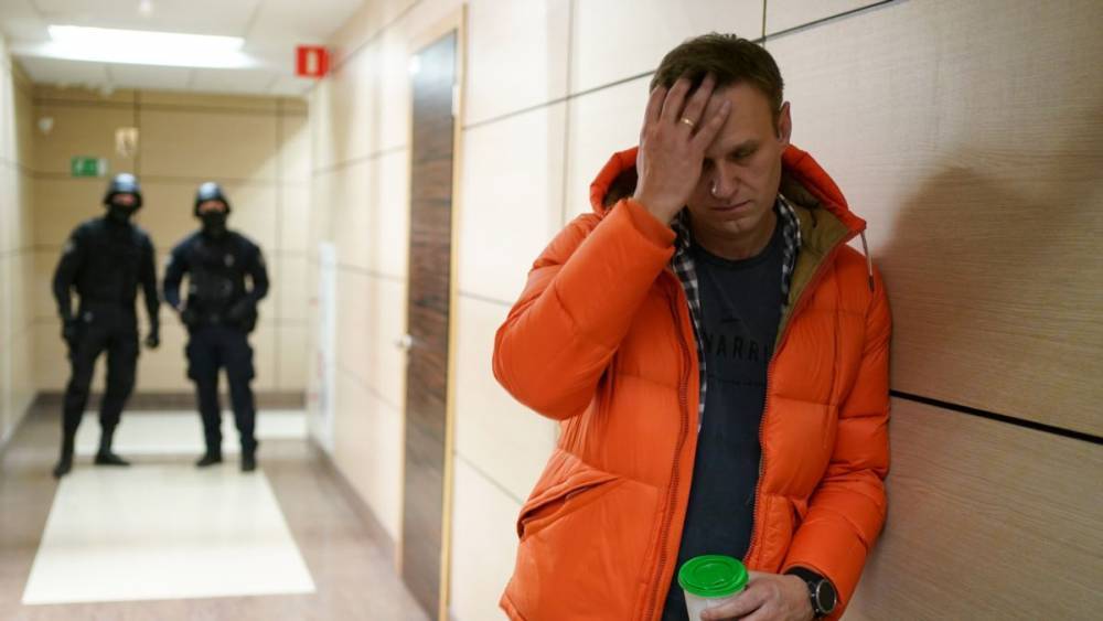 Квартиру Навального в Марьине пришла обыскивать полиция