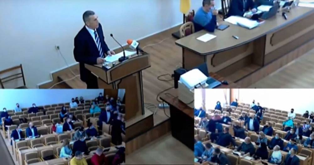 Во Львовской области подрались депутаты Червоноградского горсовета (видео)
