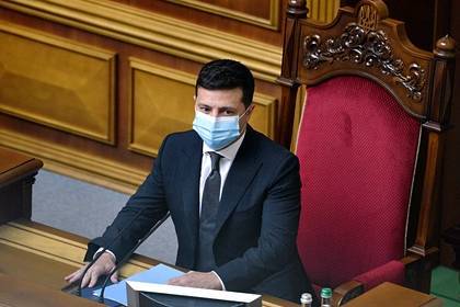 Зеленский отозвал законопроект о роспуске Конституционного суда
