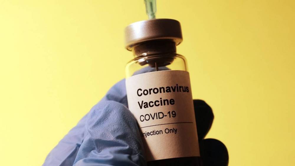 Администрация Джо Байдена активно занимается закупкой вакцины против COVID-19
