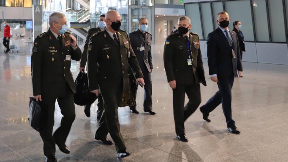 Хомчак посетил штаб-квартиру НАТО: какова была цель визита – фото