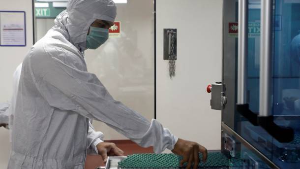 Первые дозы ожидают в сентябре: в Италии начали разработку вакцины от коронавируса