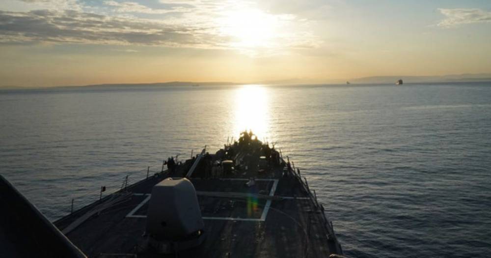Третий за несколько дней: эсминец США зашел в Черное море