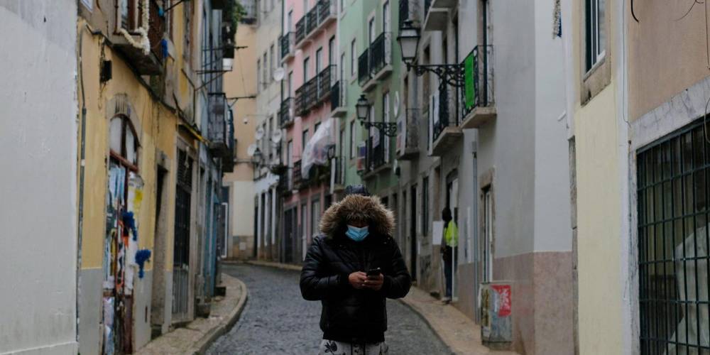 На фоне роста заболеваемости коронавирусом. Португалия закрывает выезд из страны