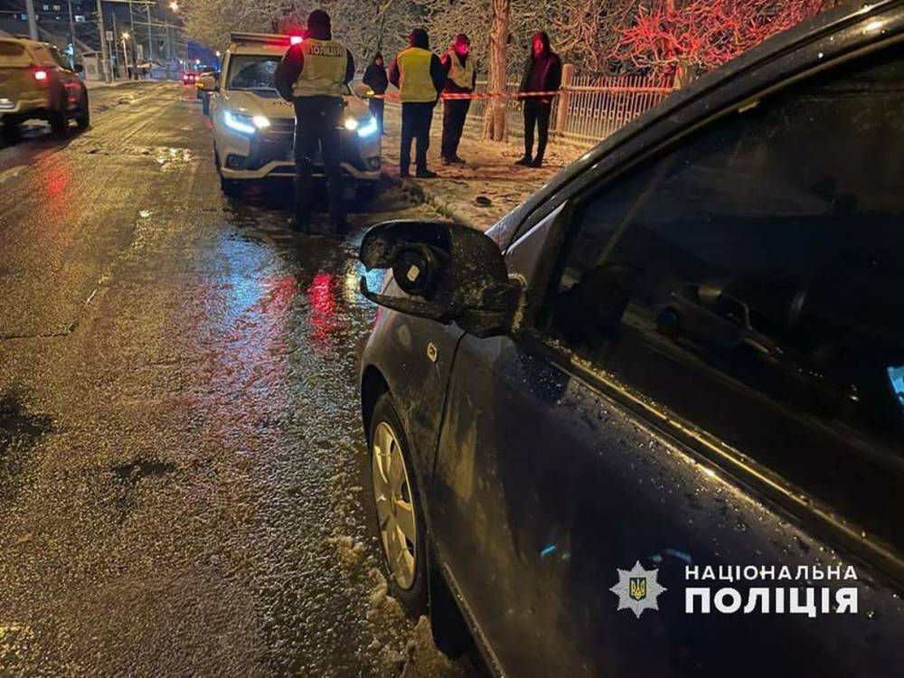 В Николаеве нетрезвый водитель наехал на патрульную и попытался скрыться: фото