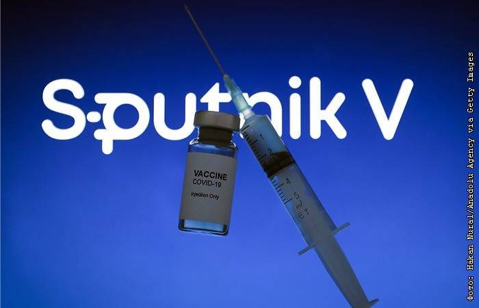 Украина отказалась регистрировать российскую вакцину "Спутник V"