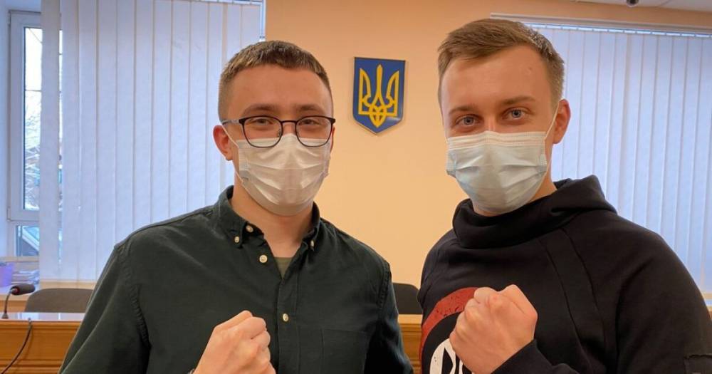 Дело Стерненко: суд отменил ночной арест и передал активиста на поруки нардепу