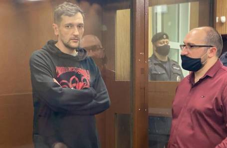 Суд отправил под домашний арест Олега Навального
