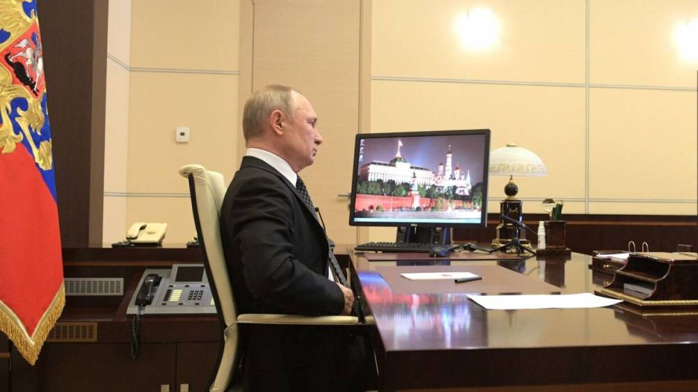 Путин утвердил продление ДСНВ между Россией и США