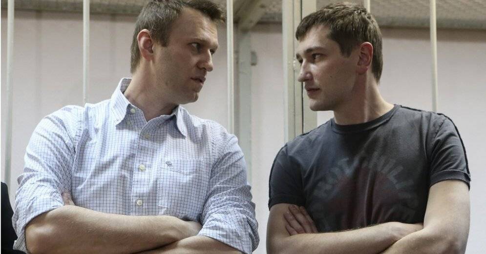 "Санитарное дело": брата Навального и еще трех подозреваемых отправили под домашний арест