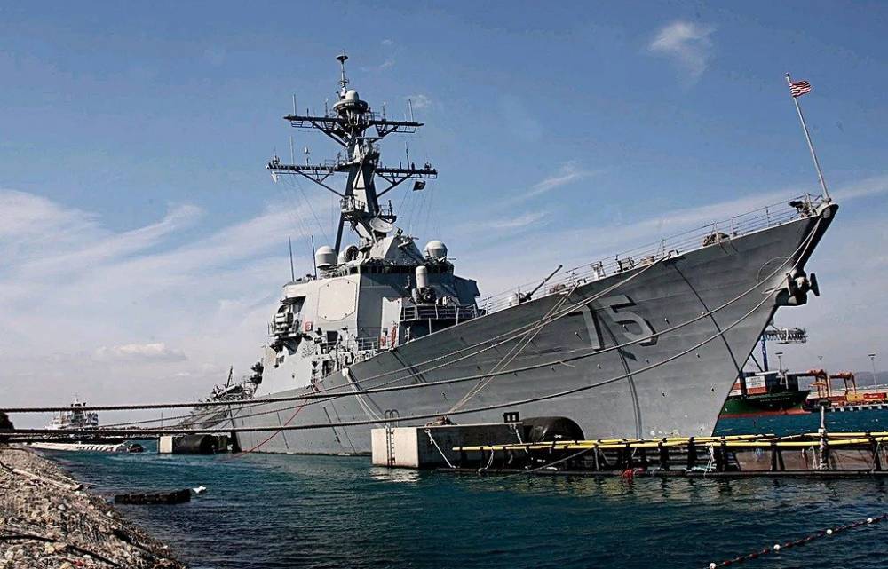 Эсминцы США провели операцию в Черном море