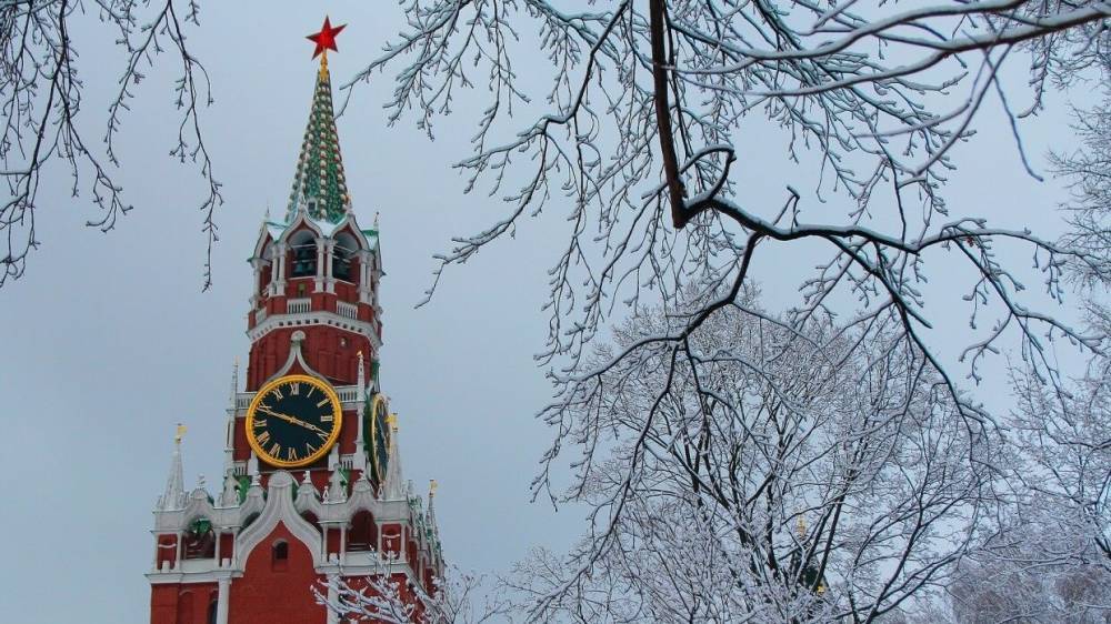В Москве прогнозируют небольшой снег и гололедицу 30 января