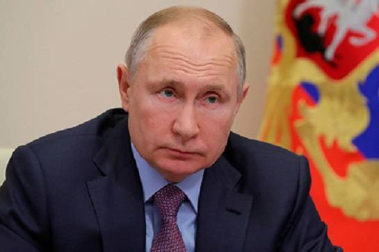Путин объявил об отступлении пандемии