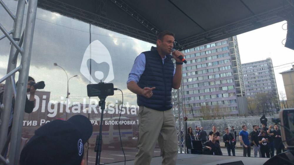 Посол США вынес дело Навального за рамки американо-российских отношений