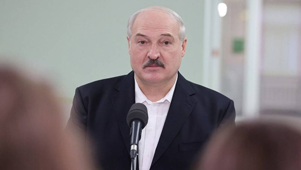 Лукашенко назвал сроки рассмотрения жалоб на силовиков от протестующих