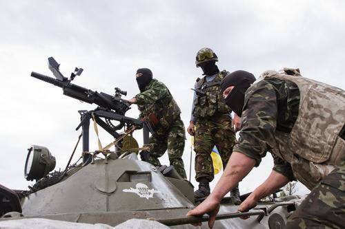 Полковник запаса ВСУ Олег Жданов озвучил два «плохих» сценария по Донбассу для Украины