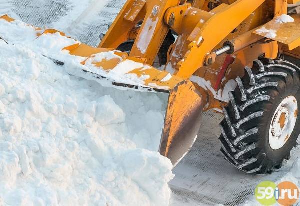 За плохую уборку снега в Перми подрядчиков оштрафовали на 2 млн рублей