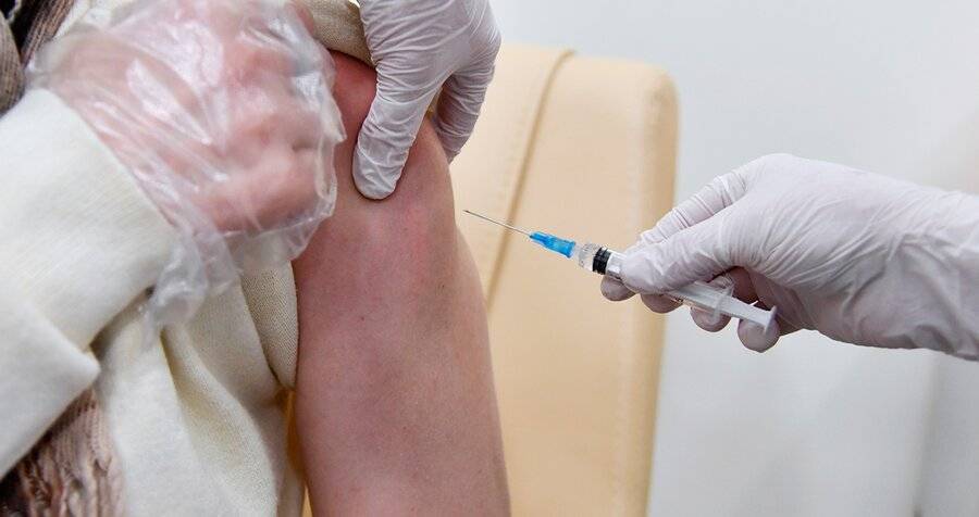 Собянин рассказал, сколько человек записались на вакцинацию от коронавируса в Москве