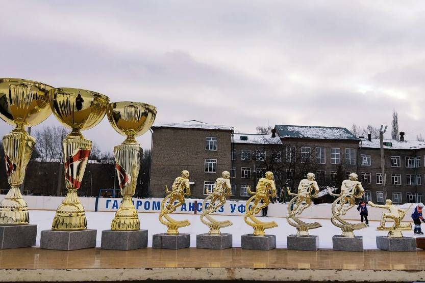 В Уфе проходит турнир по хоккею с шайбой «Студёный лёд»