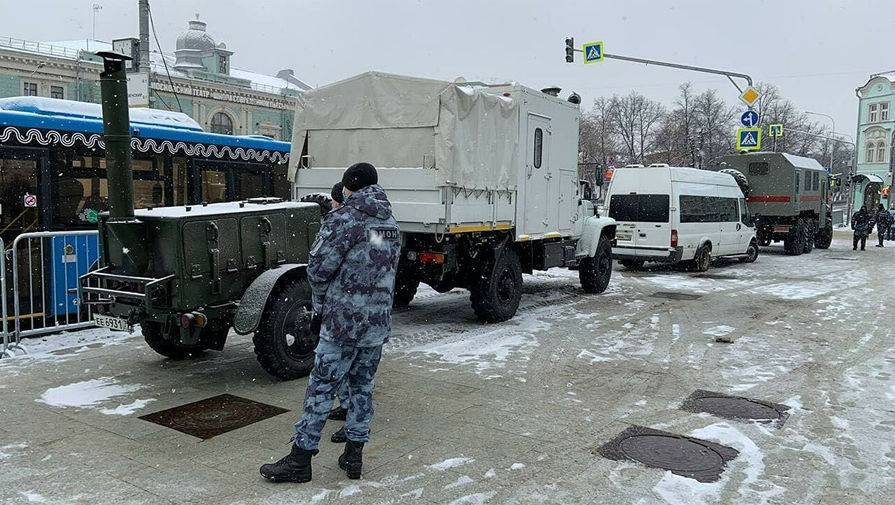Власти Москвы насчитали 300 человек на несанкционированной акции