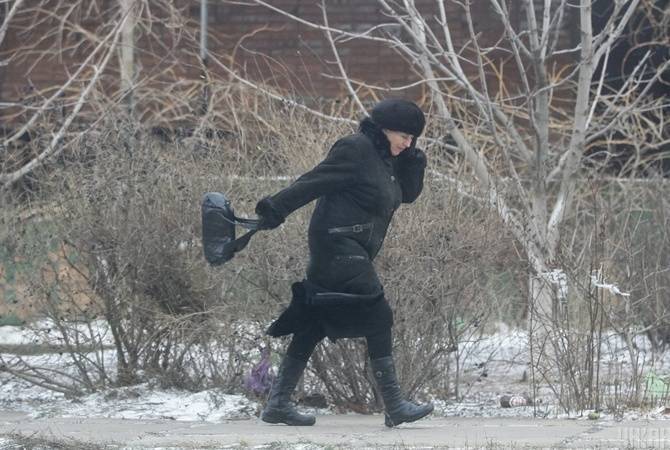 Февраль в Украине начнется со снега, гололеда и ветра