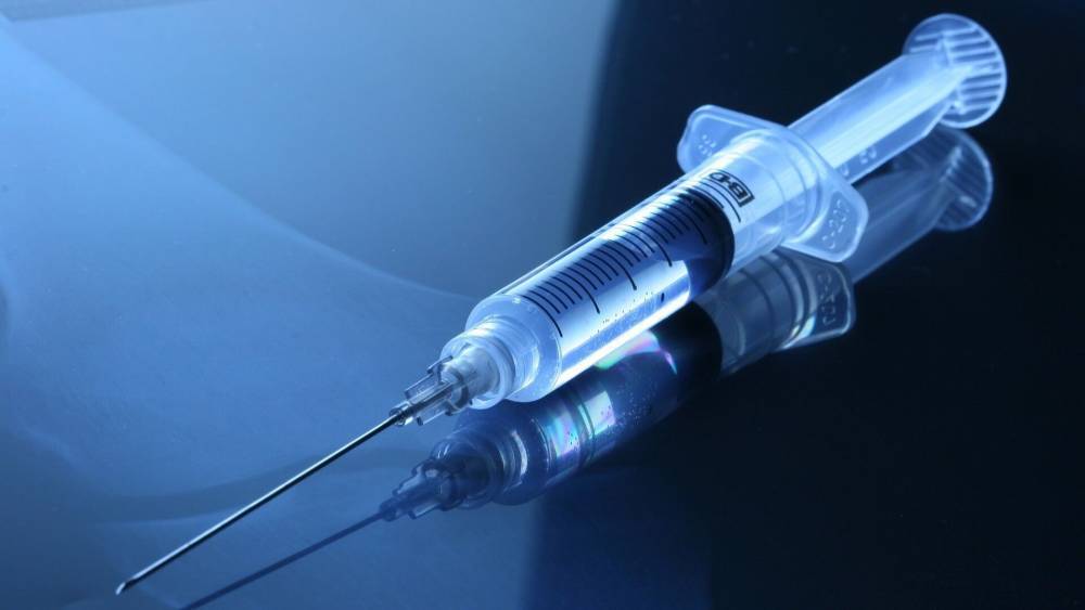 Петербург получил еще 37,8 тысячи доз вакцины от коронавируса "Спутник V"