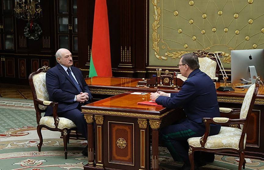 Лукашенко: год будет непростым для Беларуси, надо во что бы то ни стало сохранить свой суверенитет