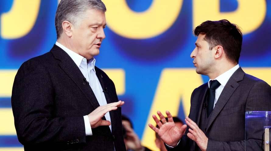 Дети Зеленского и каток Порошенко: как действующий и бывший президенты друг над другом подтрунивали