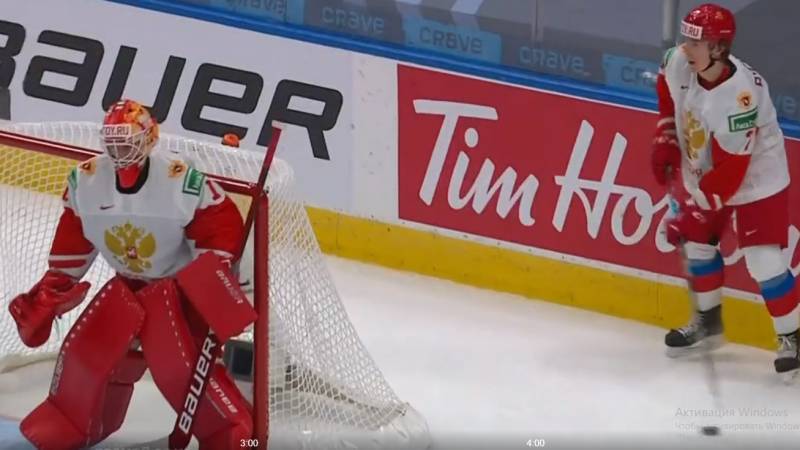 Сборная России по хоккею уступила Канаде в 1/2 финала МЧМ-2021