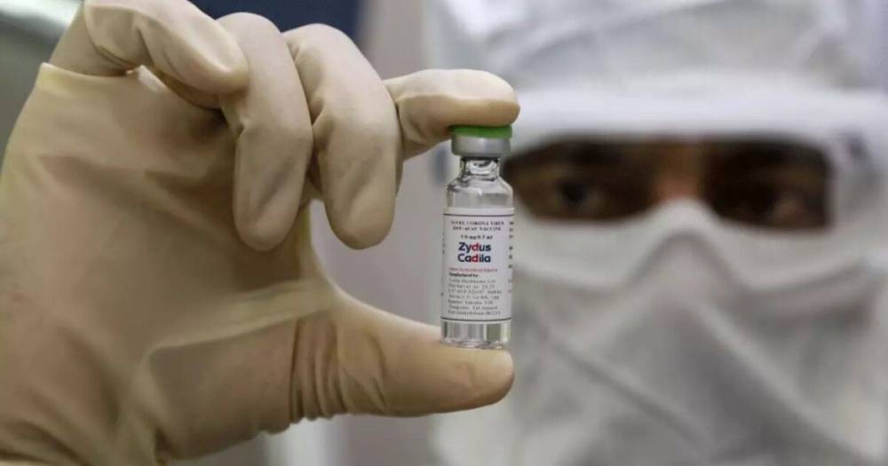 Индия тестирует уже вторую собственную вакцину от коронавируса