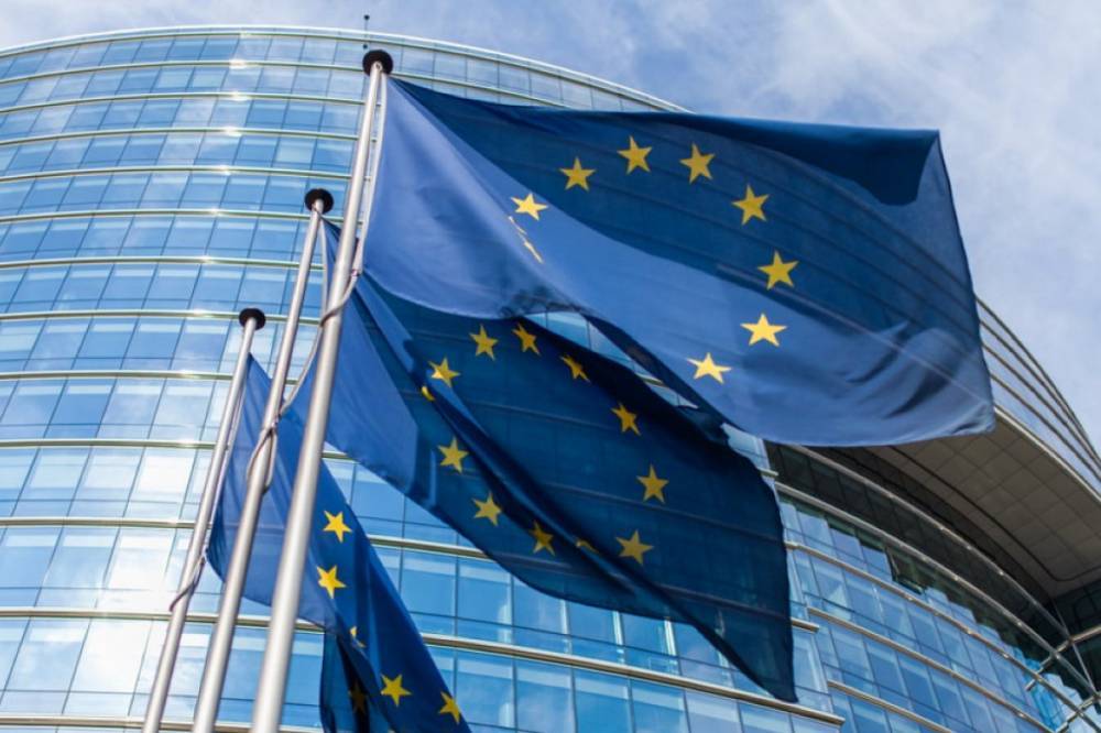 Министры 13 стран ЕС попросили Еврокомиссию обеспечить Украину COVID-вакциной (документ)