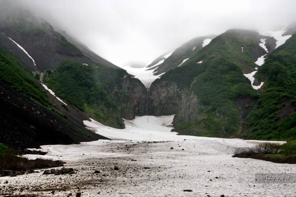 На Камчатке обрушился лед на Вилючинском водопаде, есть погибшие