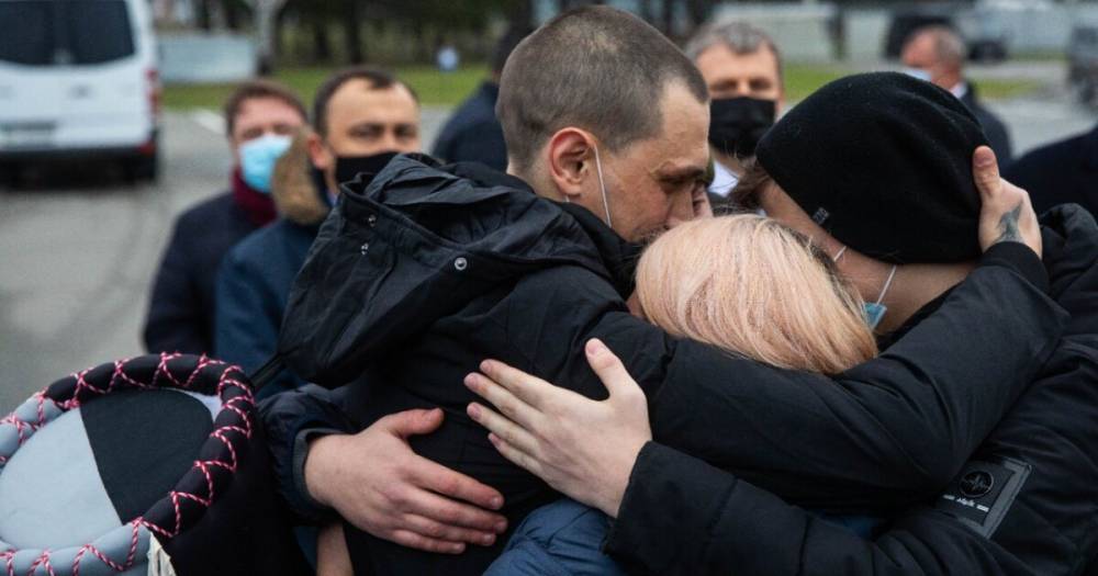 В Украину вернулись моряки, отсидевшие пять лет в ливийской тюрьме