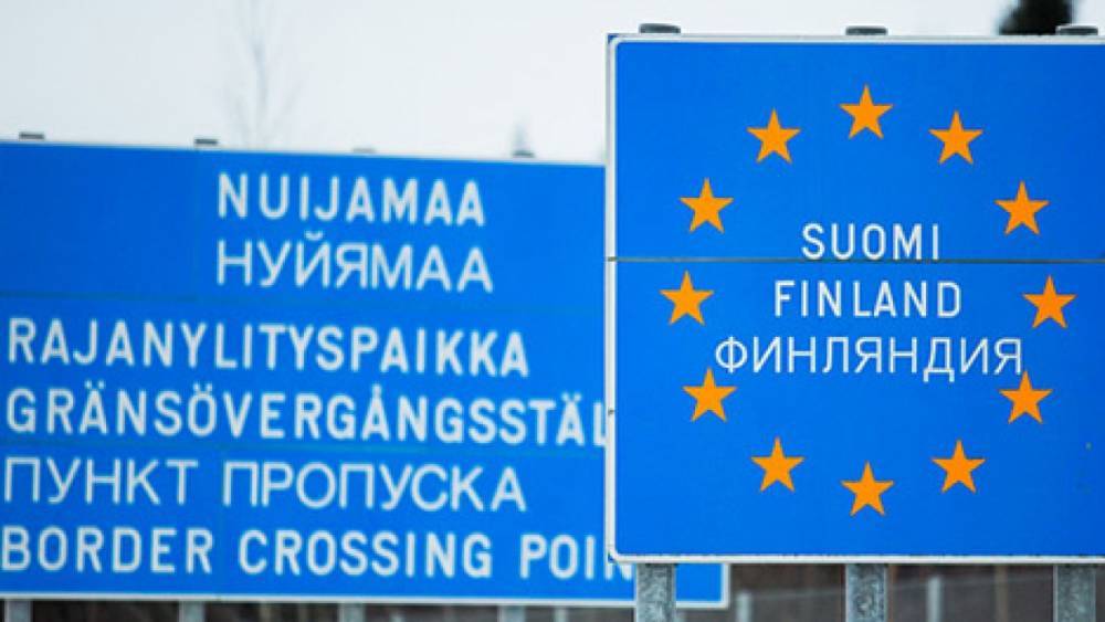 Финляндия продлила приостановку перелетов в Британию