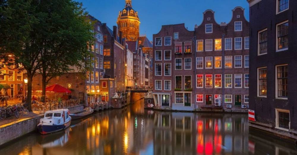 В Амстердаме хотят запретить продажу марихуаны туристам
